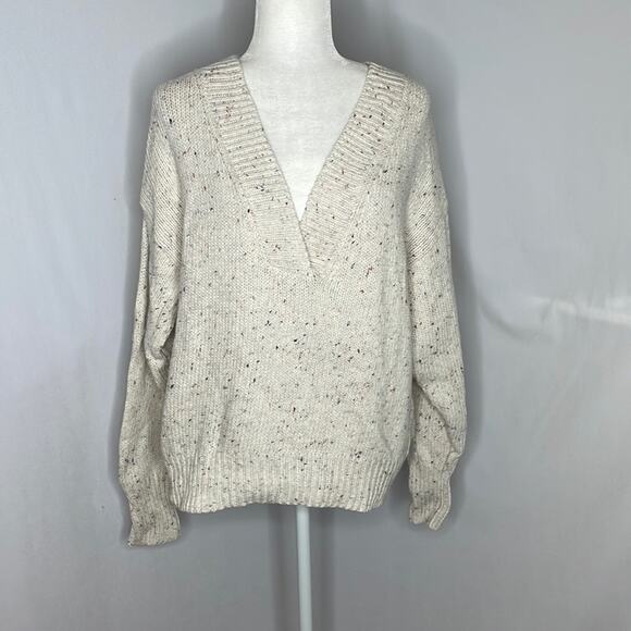 NWT abound off white and rainbow speckled v neck  sweater size large - Picture 2 of 8